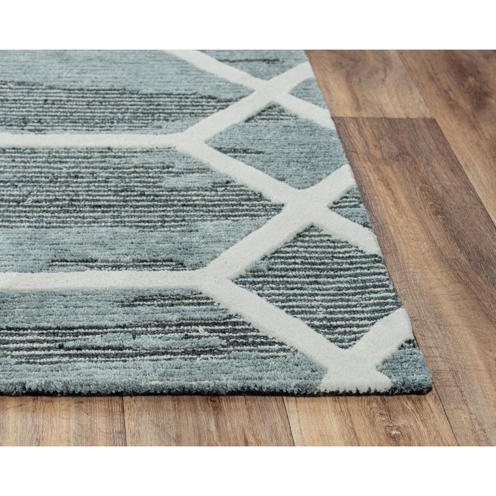 5' x 8' Hand-Tufted Rectangle Rug. Picture 1