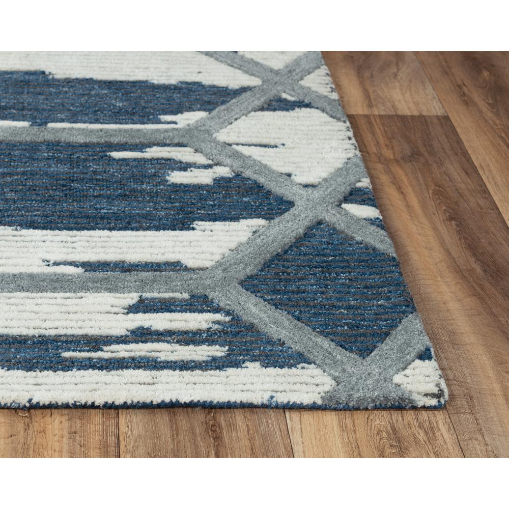 5' x 8' Hand-Tufted Rectangle Rug. Picture 1
