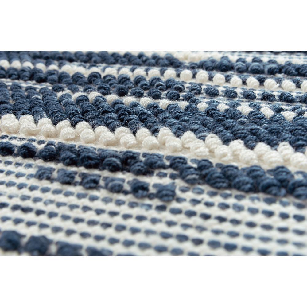 5' x 8' Hand-Woven Rectangle Rug. Picture 10