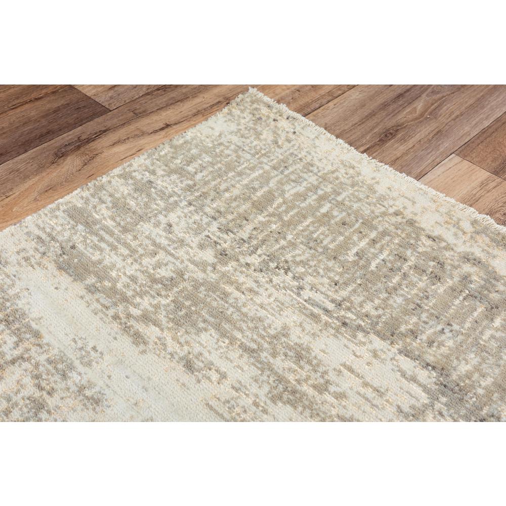 Hybrid Cut Pile Wool/ Tencel Rug, 8' x 10'. Picture 5