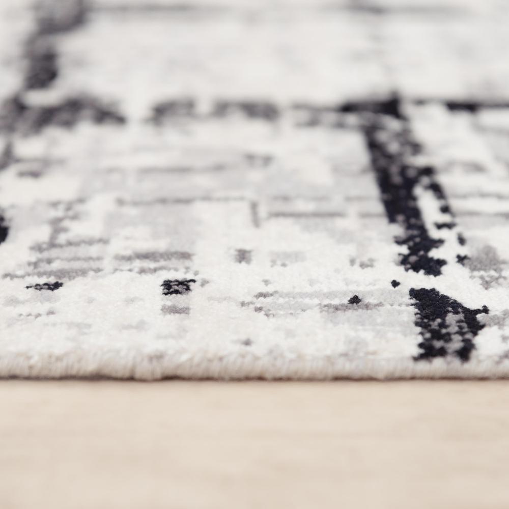 8' x 10' Hybrid Rectangle Rug. Picture 6