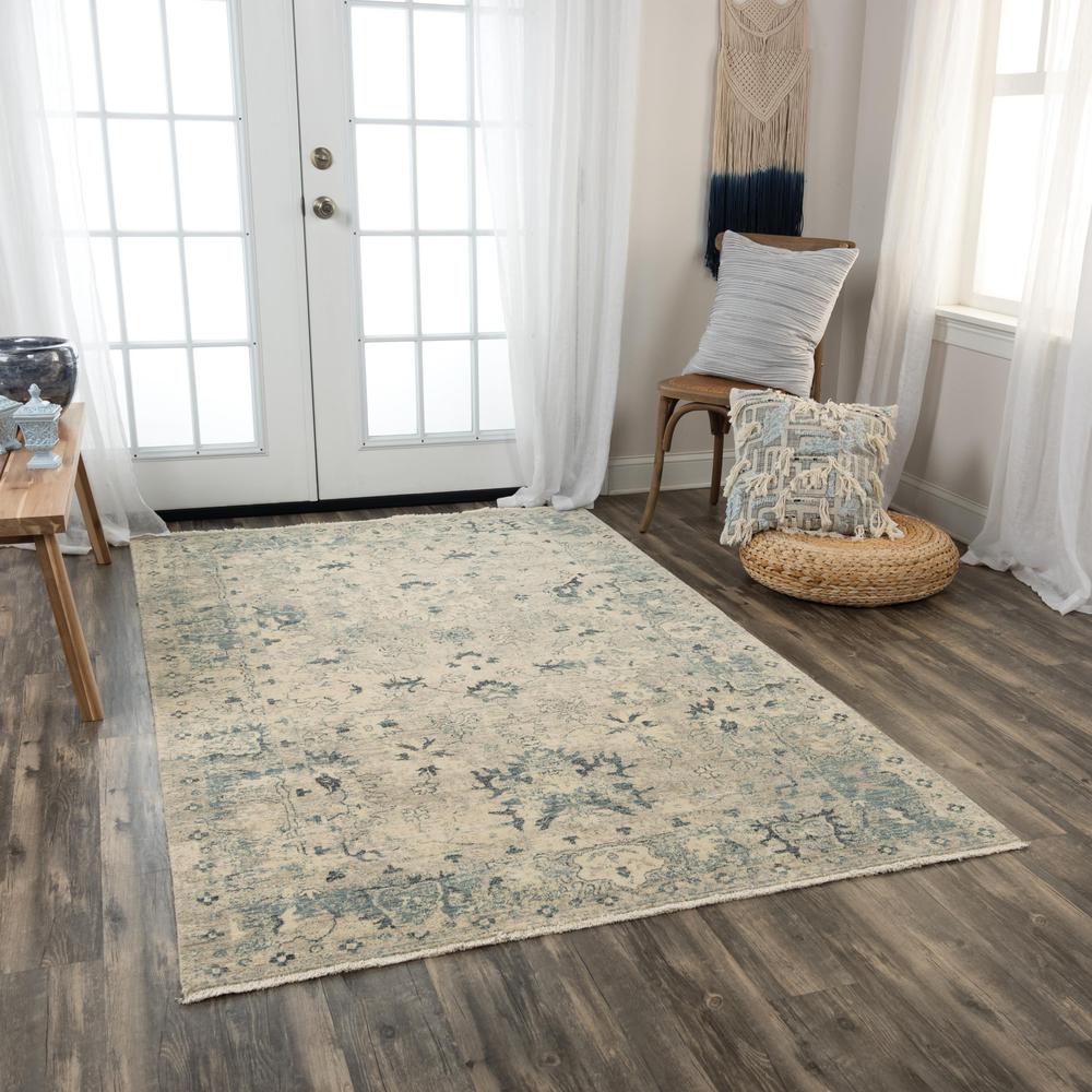 8' x 10' Hybrid Rectangle Rug. Picture 2