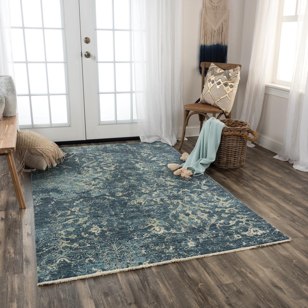 8' x 10' Hybrid Rectangle Rug. Picture 6