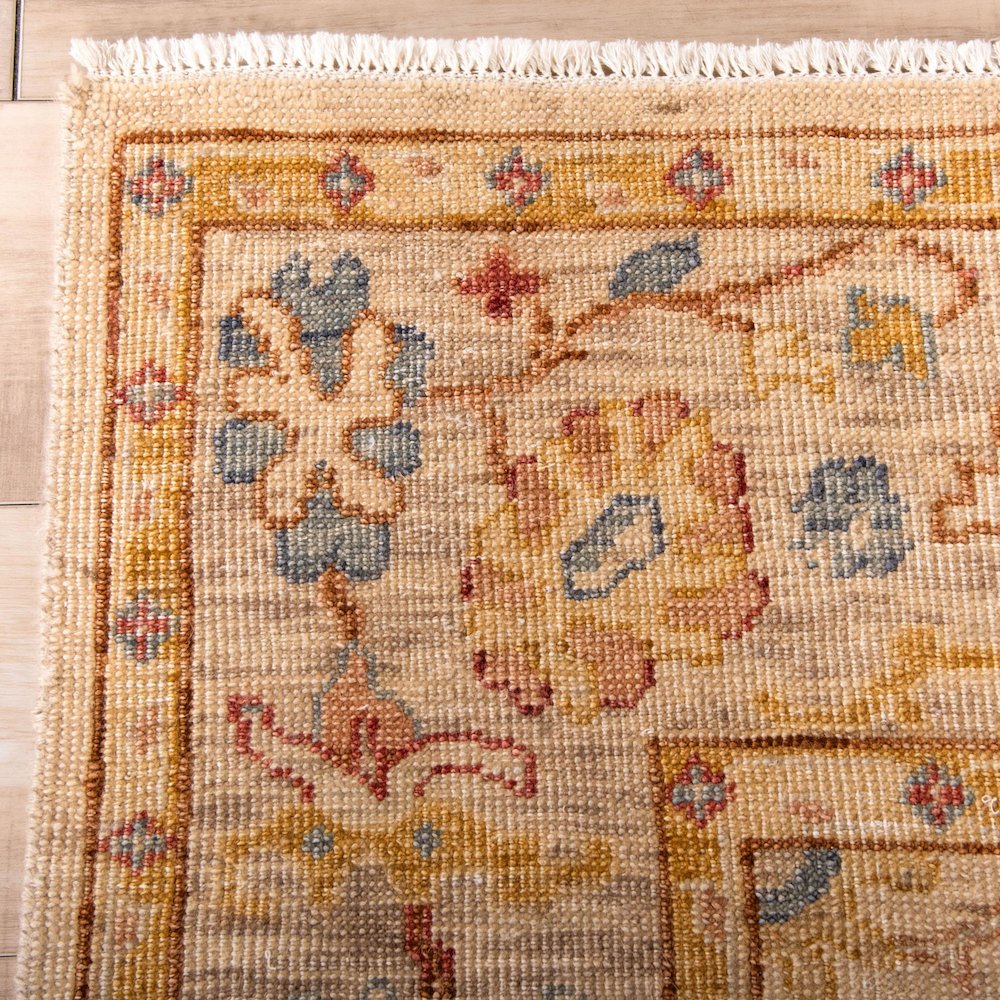 9' x 12' Cut Pile Hand Knotted  Rug. Picture 2