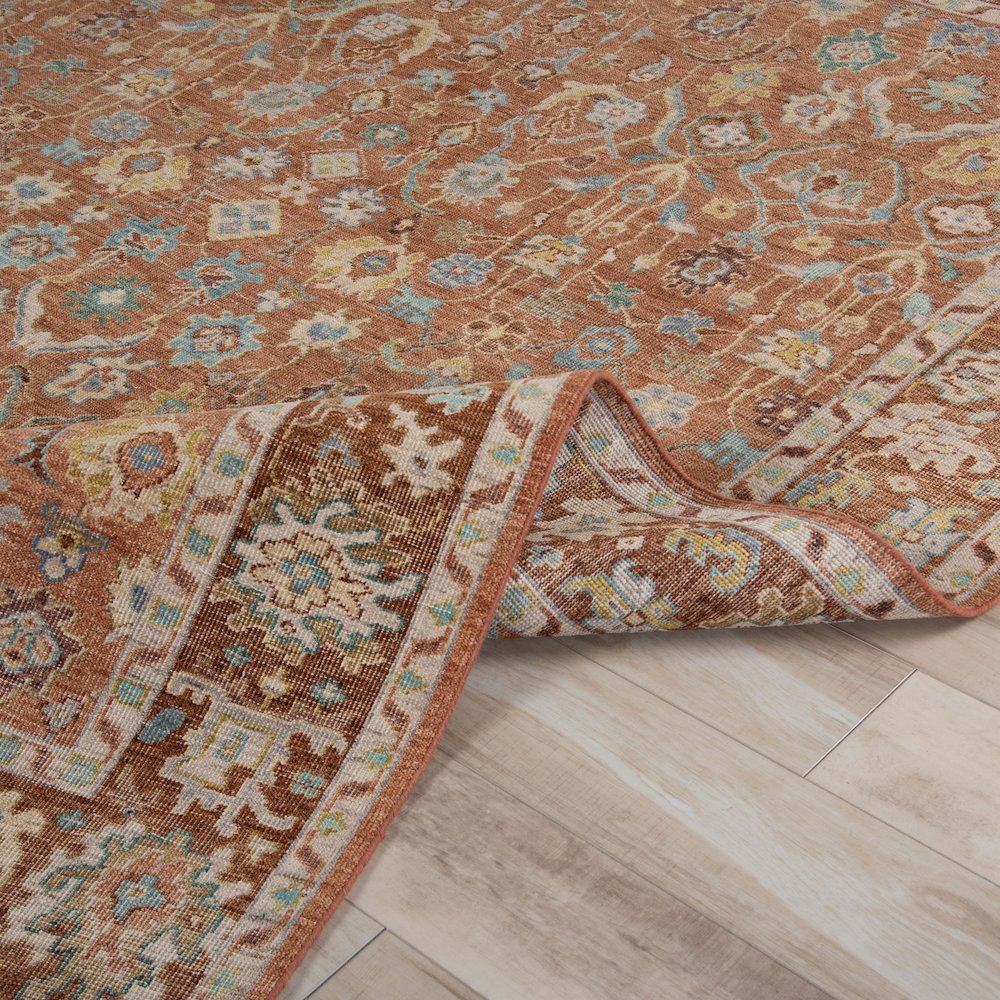 9' x 12' Cut Pile Hand Knotted  Rug. Picture 8