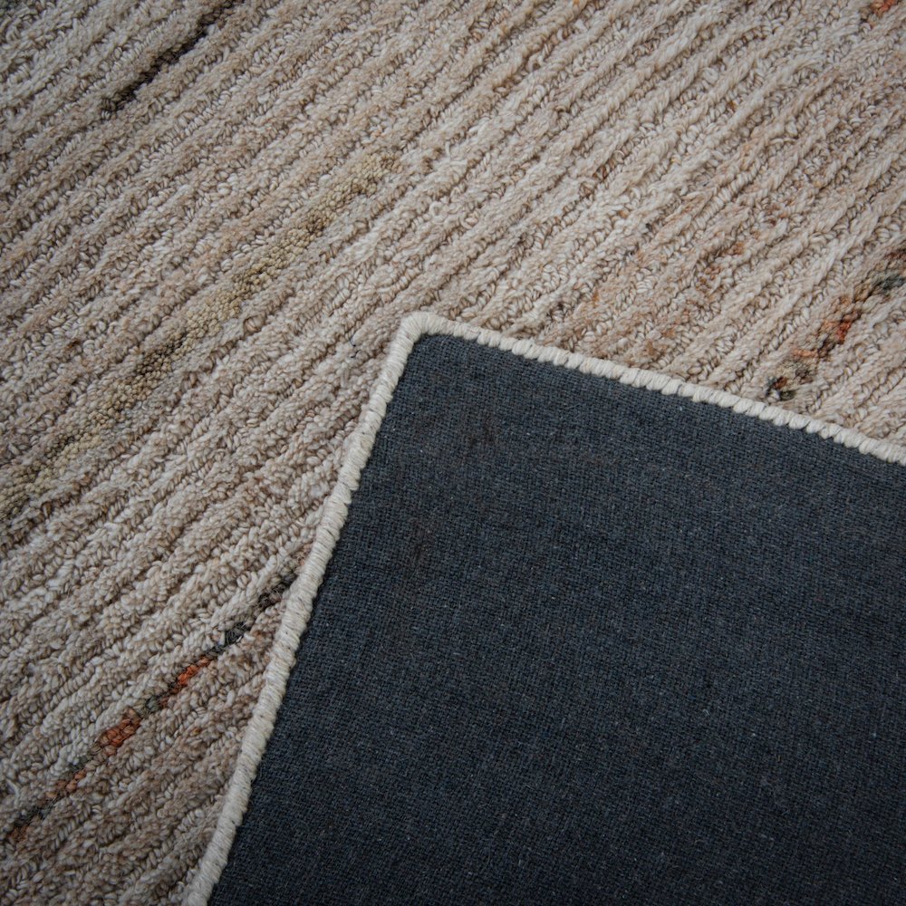 9' x 12' Cut & Loop Pile Hand Tufted Rug. Picture 6