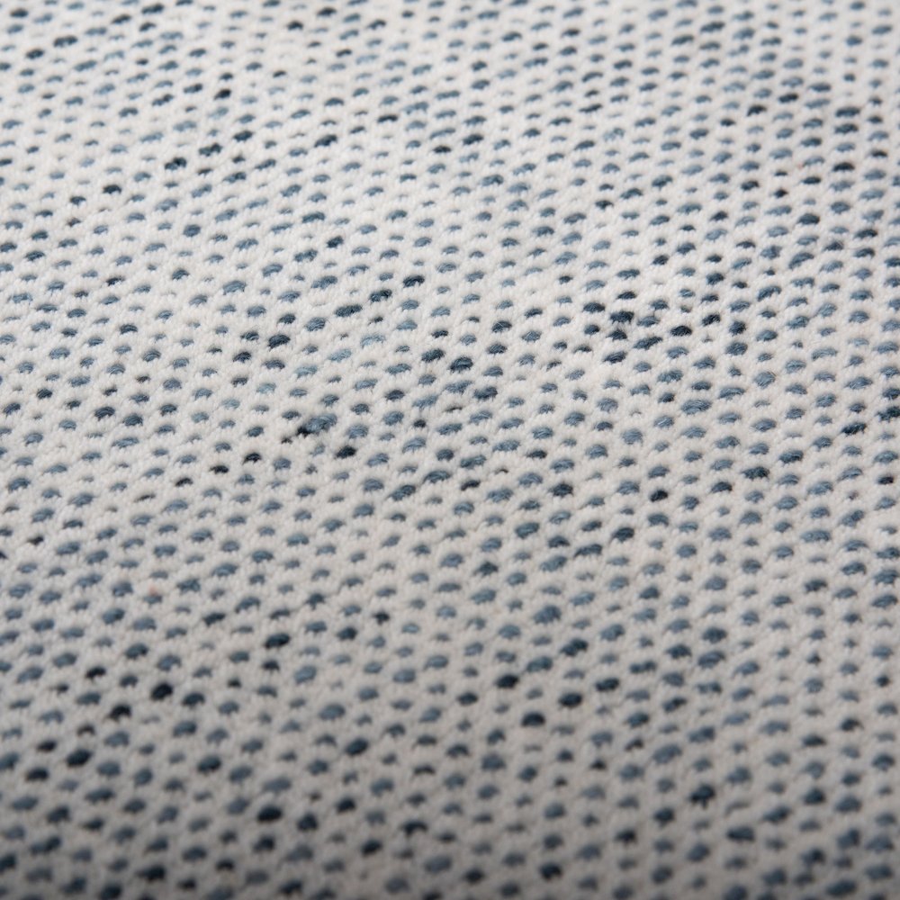 8'9" x 11'9" Loop Pile Hand Loomed Rug. Picture 3