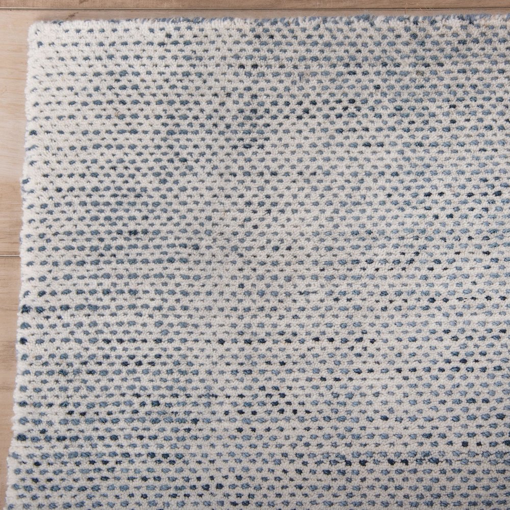 8'9" x 11'9" Loop Pile Hand Loomed Rug. Picture 2