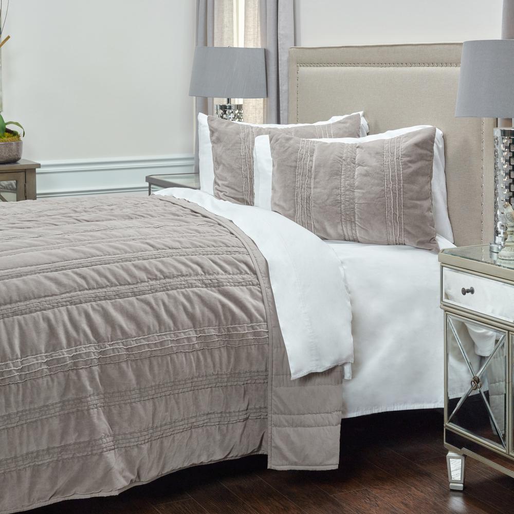 Rizzy Home 20" x 36" King Sham- BQ4172. Picture 3