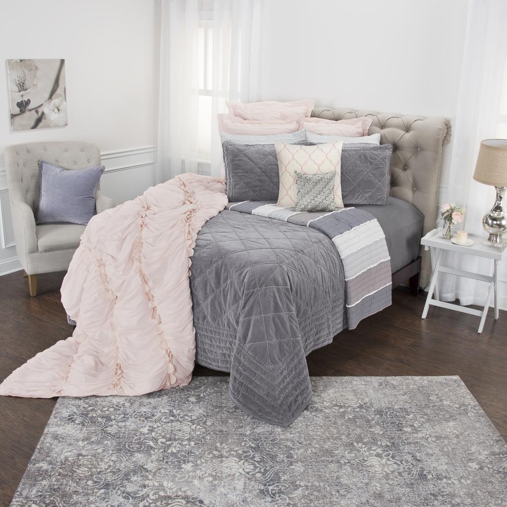 Rizzy Home 20" x 36" King Sham- BQ4192. Picture 4