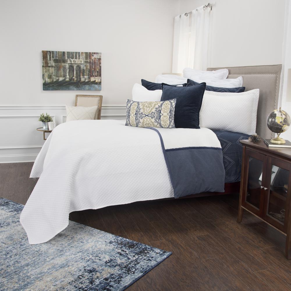 Rizzy Home 20" x 36" King Sham- BQ4517. Picture 6