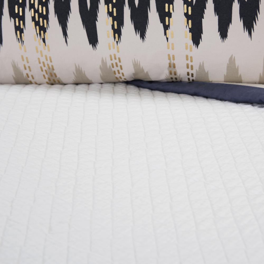 Rizzy Home 20" x 36" King Sham- BQ4517. Picture 8