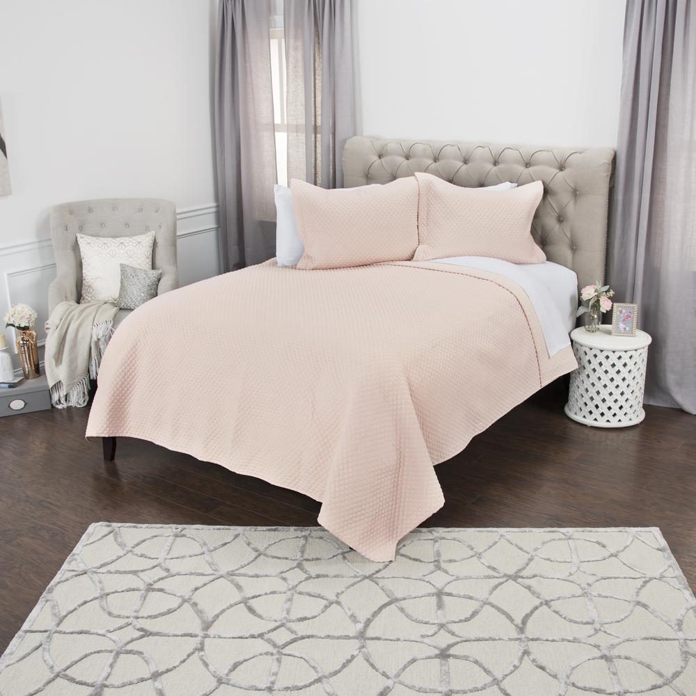 Rizzy Home 20" x 36" King Sham- BQ4520. Picture 1
