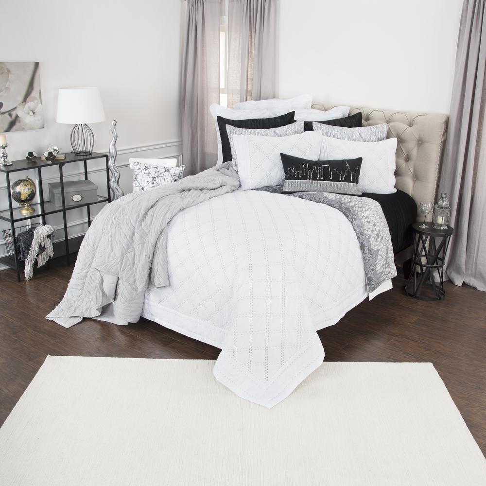 Rizzy Home 20" x 36" King Sham- BQ4542. Picture 4