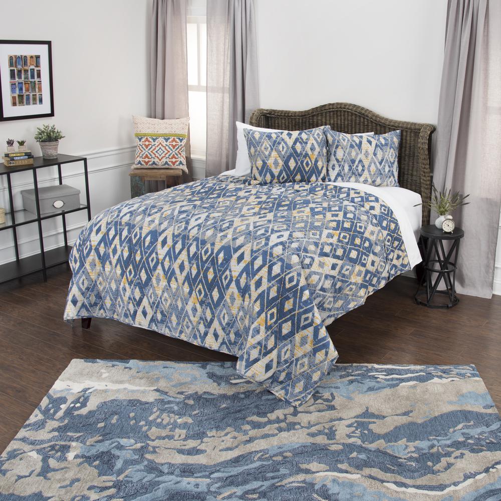 Rizzy Home 90" x 92" Quilt- BQ4590. Picture 1