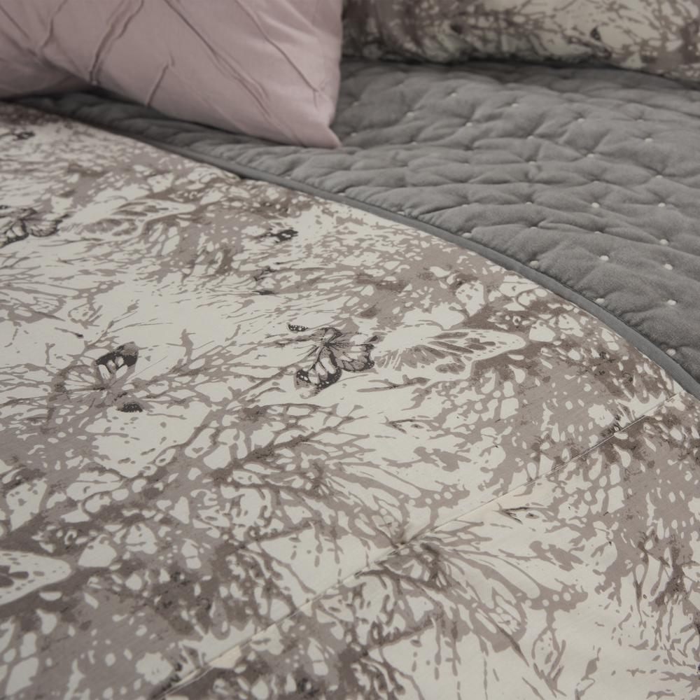 Rizzy Home 90" x 92" Comforter - BT3008. Picture 7