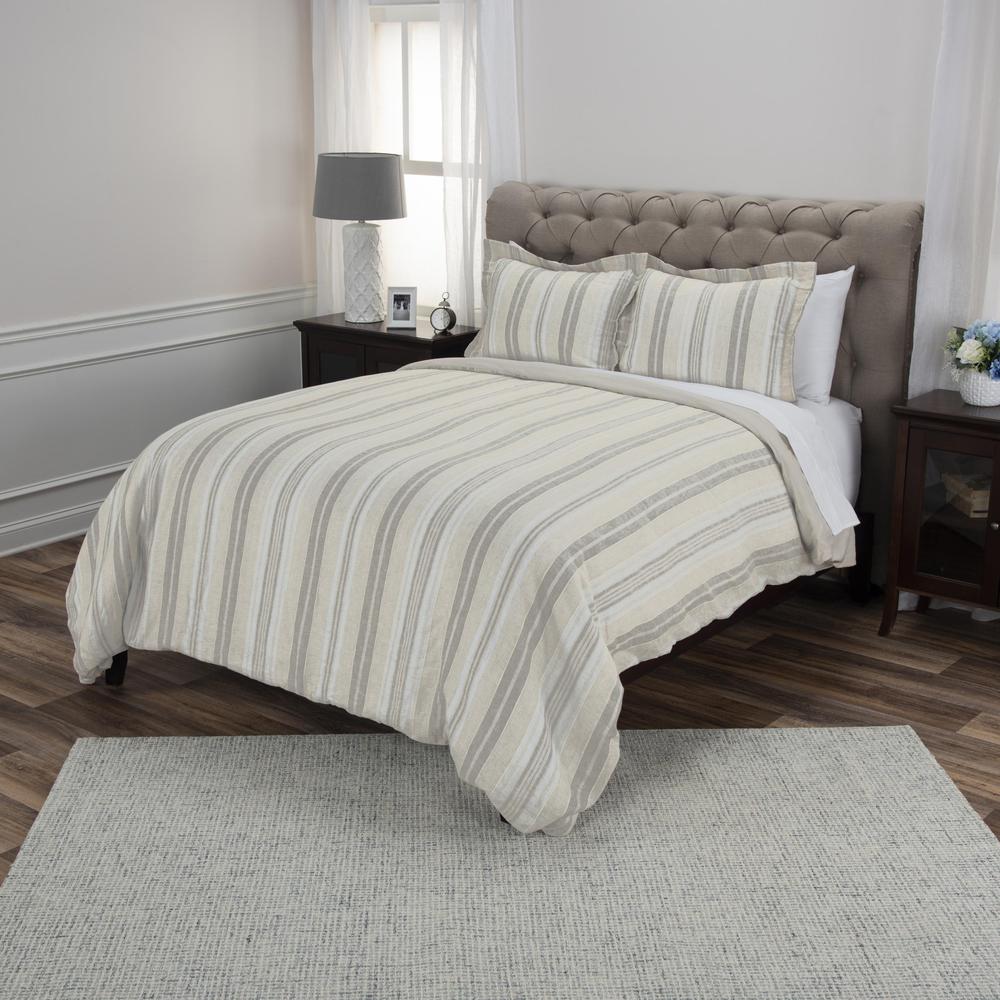 98" x 98" Duvet. Picture 4