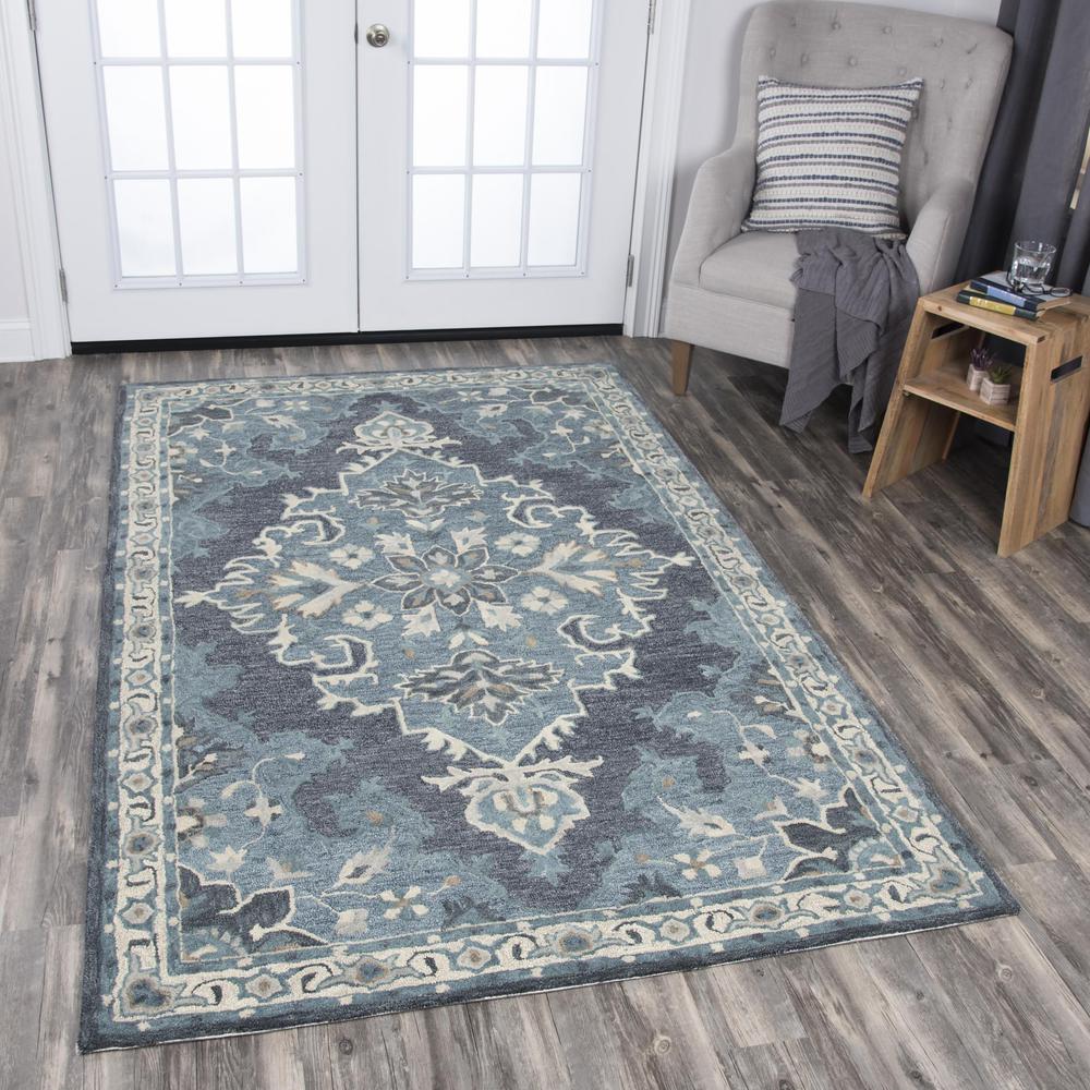 5' x 8' Hand-Tufted Rectangle Rug. Picture 2