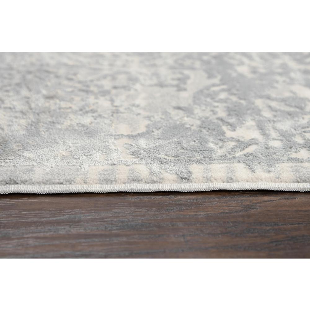 5' x 8' Machine-Made Rectangle Rug. Picture 6