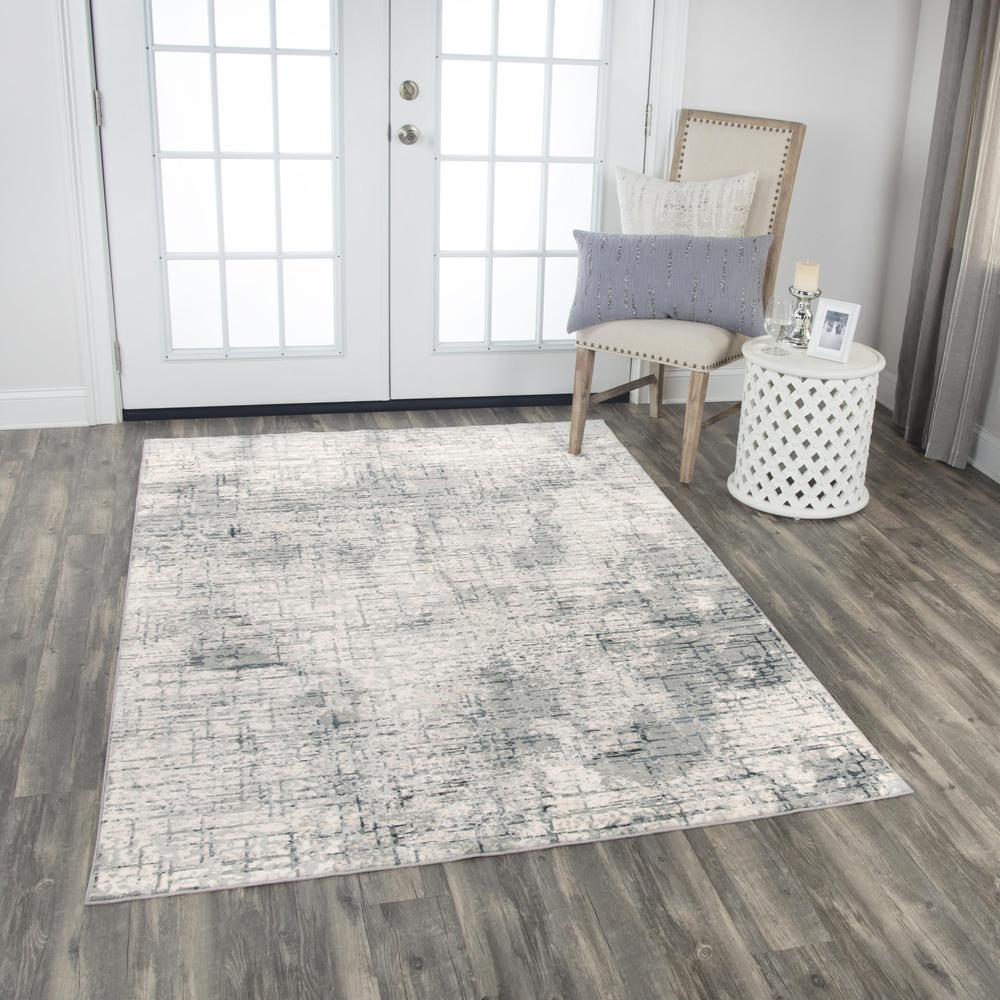 Power Loomed Cut Pile Polyester Rug, 5'3" x 7'6". Picture 2