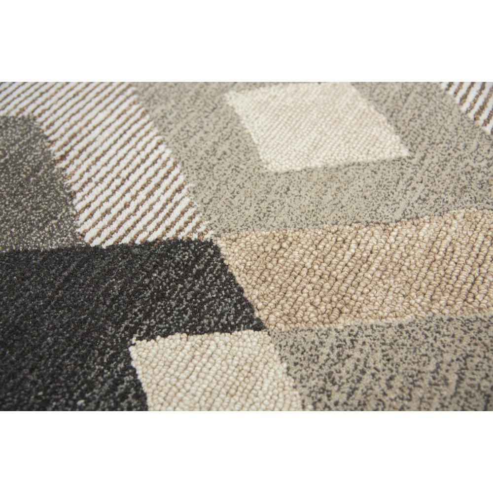 5' x 8' Hand-Tufted Rectangle Rug. Picture 5