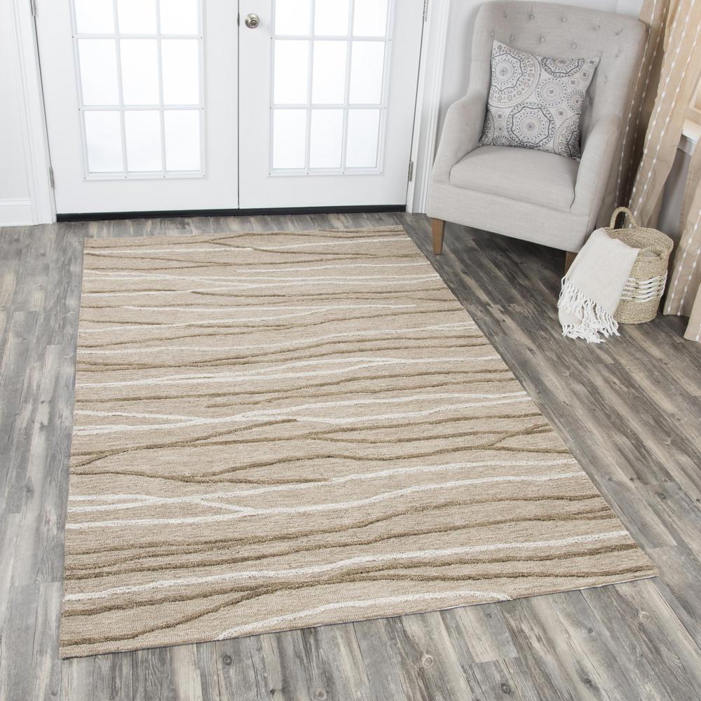 Hand Tufted Cut & Loop Pile Wool Rug, 5' x 8'. Picture 2