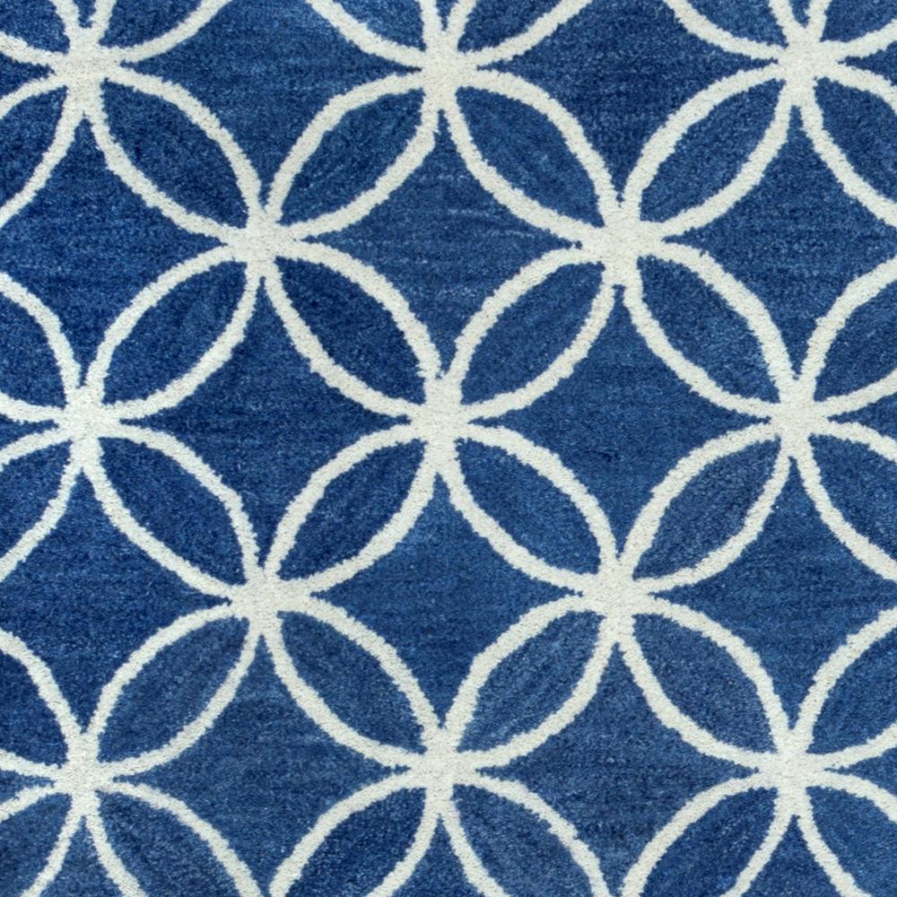 9' x 12' Hand-Tufted Rectangle Rug. Picture 2