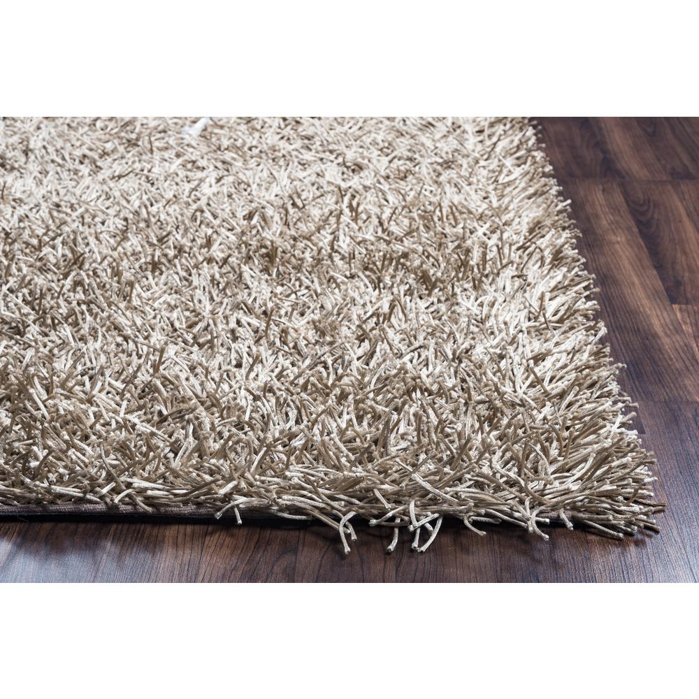 6' x 9' Hand-Tufted Rectangle Rug. Picture 2