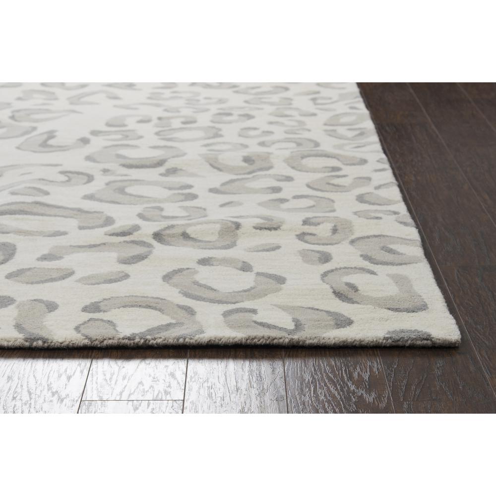 5' x 8' Hand-Tufted Rectangle Rug. Picture 1