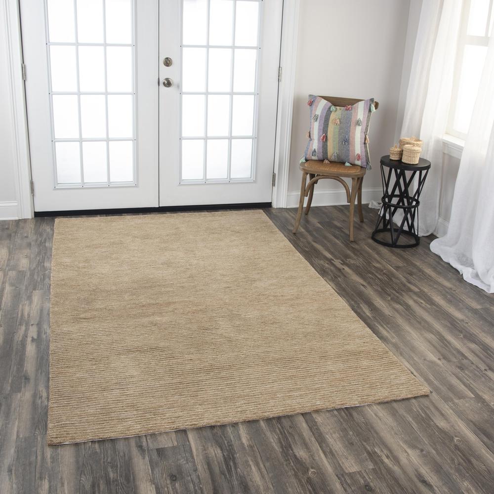 9' x 12' Hand-Tufted Rectangle Rug. Picture 2
