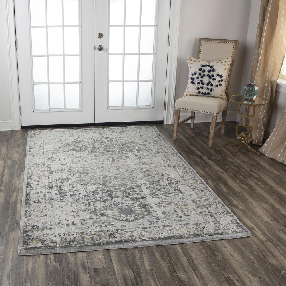 5' x 8' Machine-Made Rectangle Rug. Picture 13