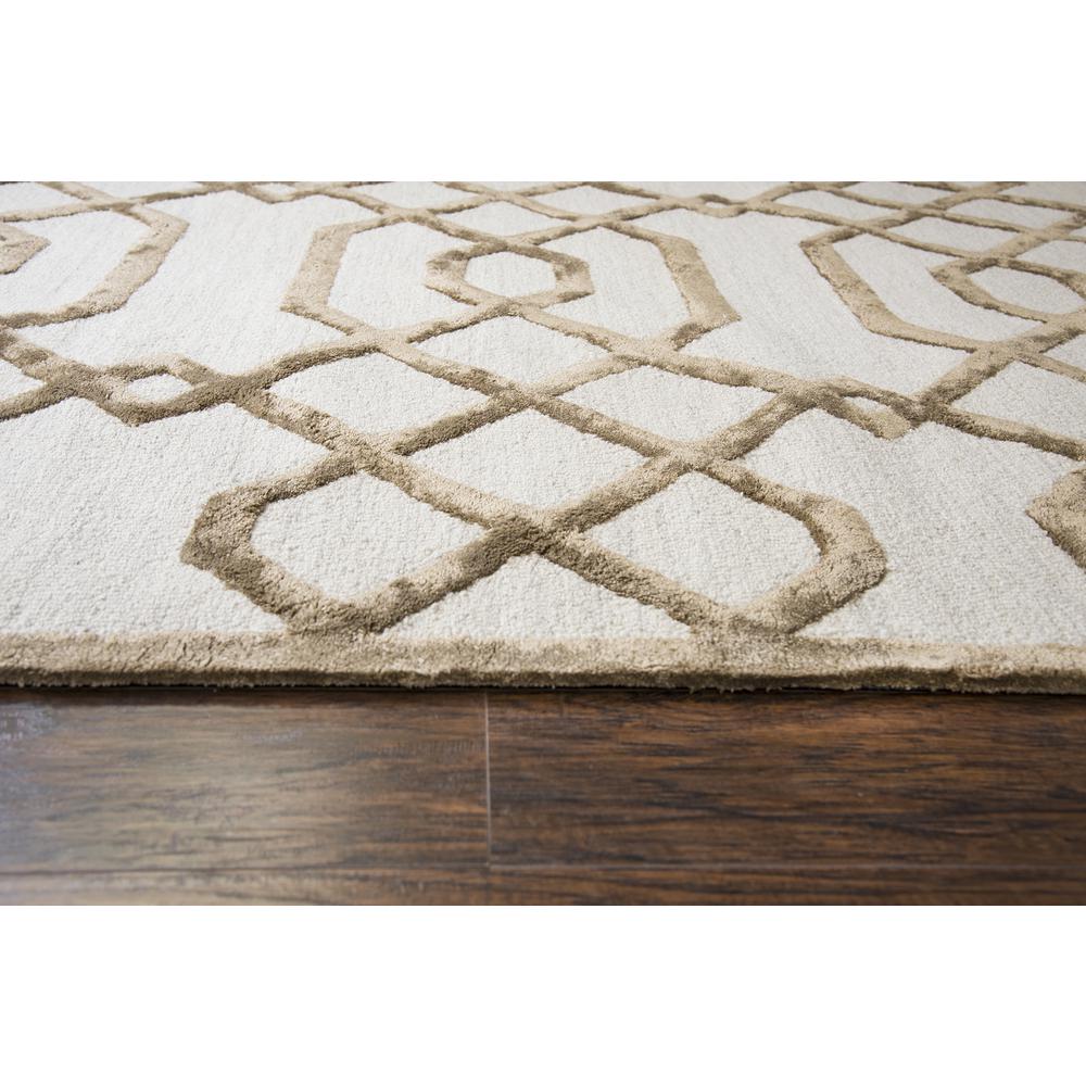 5' x 8' Hand-Tufted Rectangle Rug. Picture 12