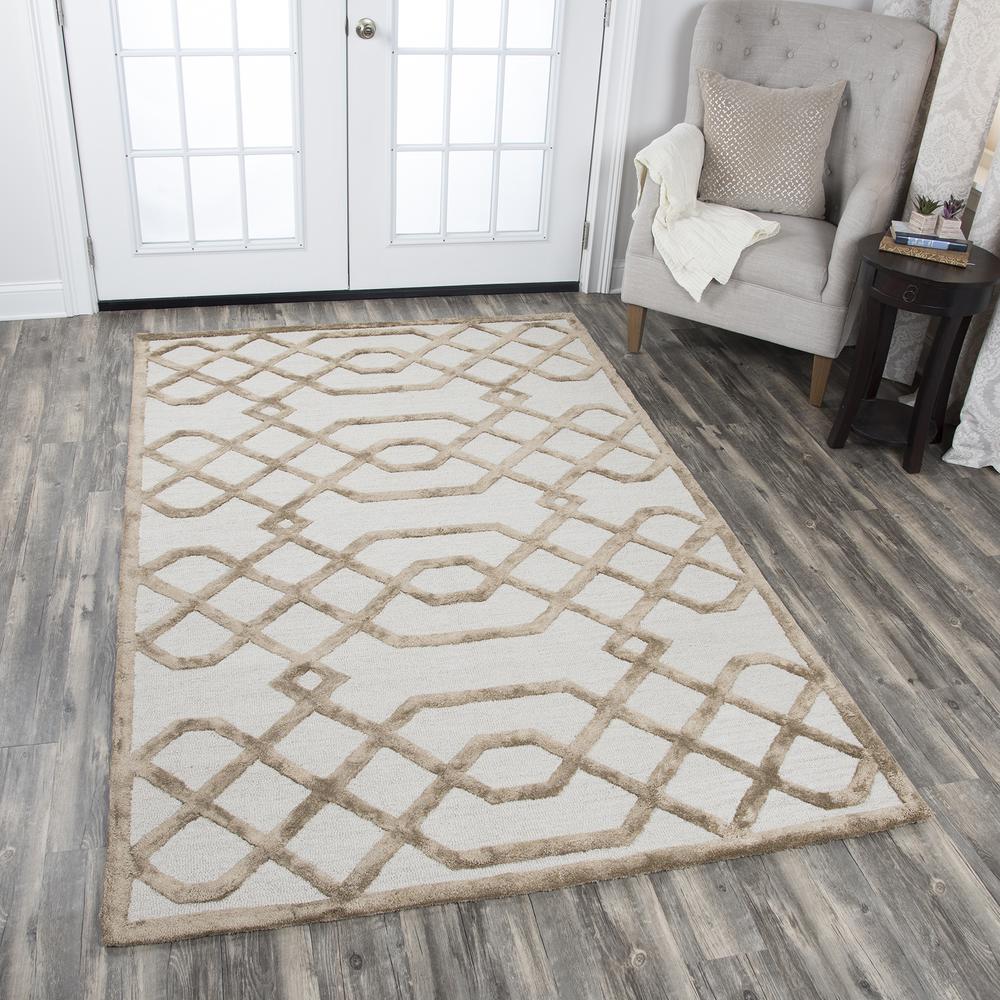 5' x 8' Hand-Tufted Rectangle Rug. Picture 13