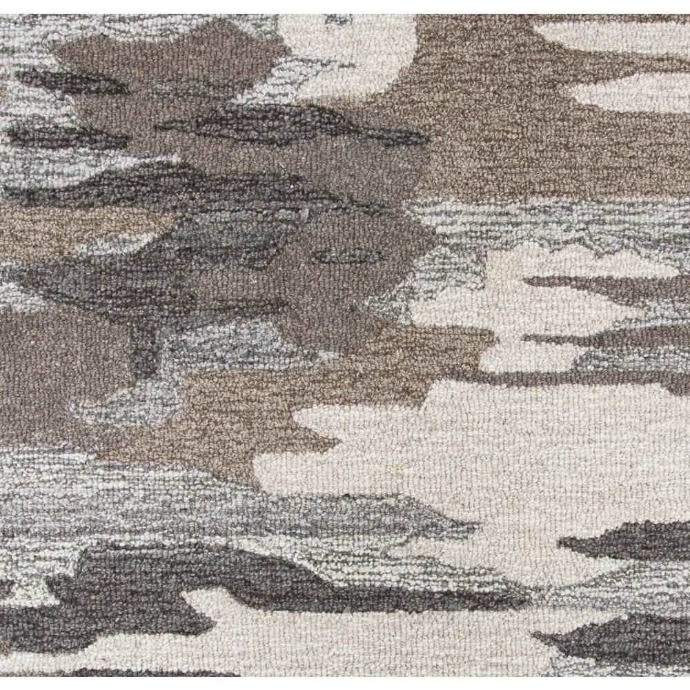 8' x 10' Hand-Tufted Rectangle Rug. Picture 2
