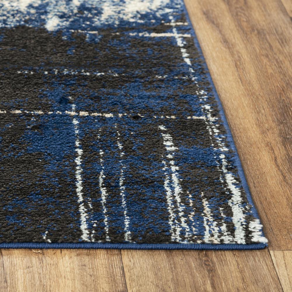 8' x 10' Machine-Made Rectangle Rug. Picture 3