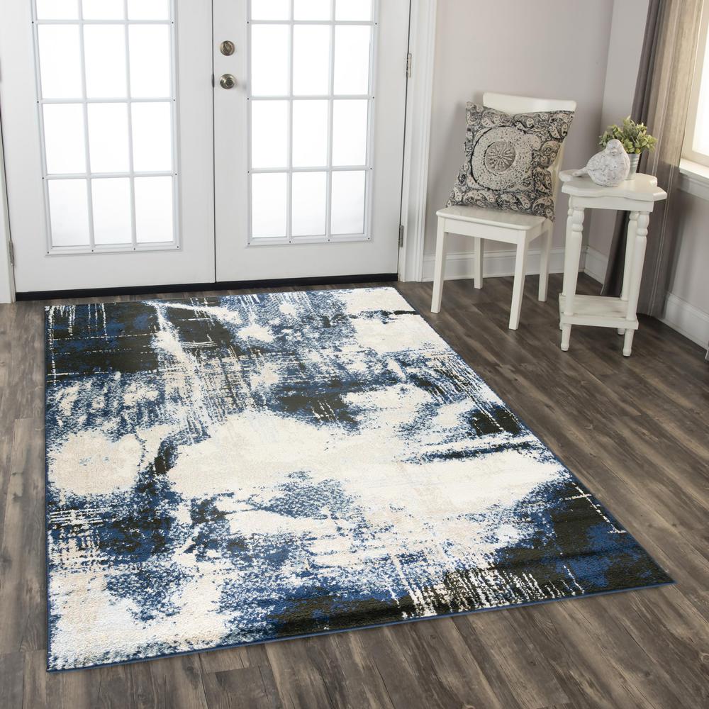 8' x 10' Machine-Made Rectangle Rug. Picture 2