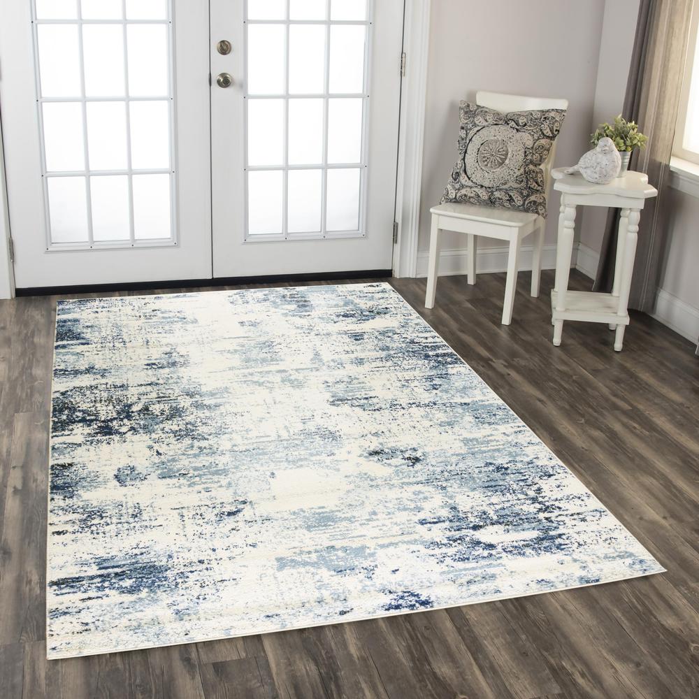 8' x 10' Machine-Made Rectangle Rug. Picture 2