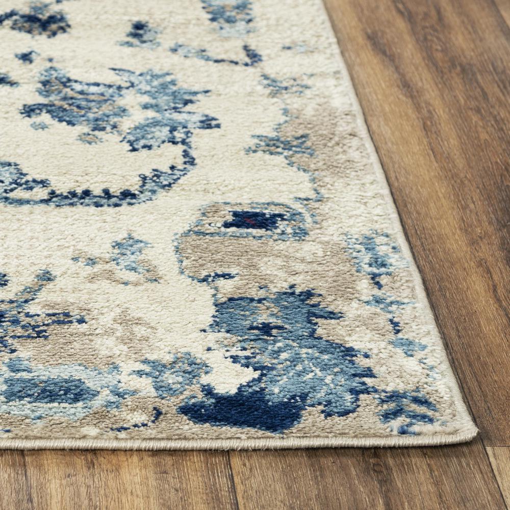 8' x 10' Machine-Made Rectangle Rug. Picture 3