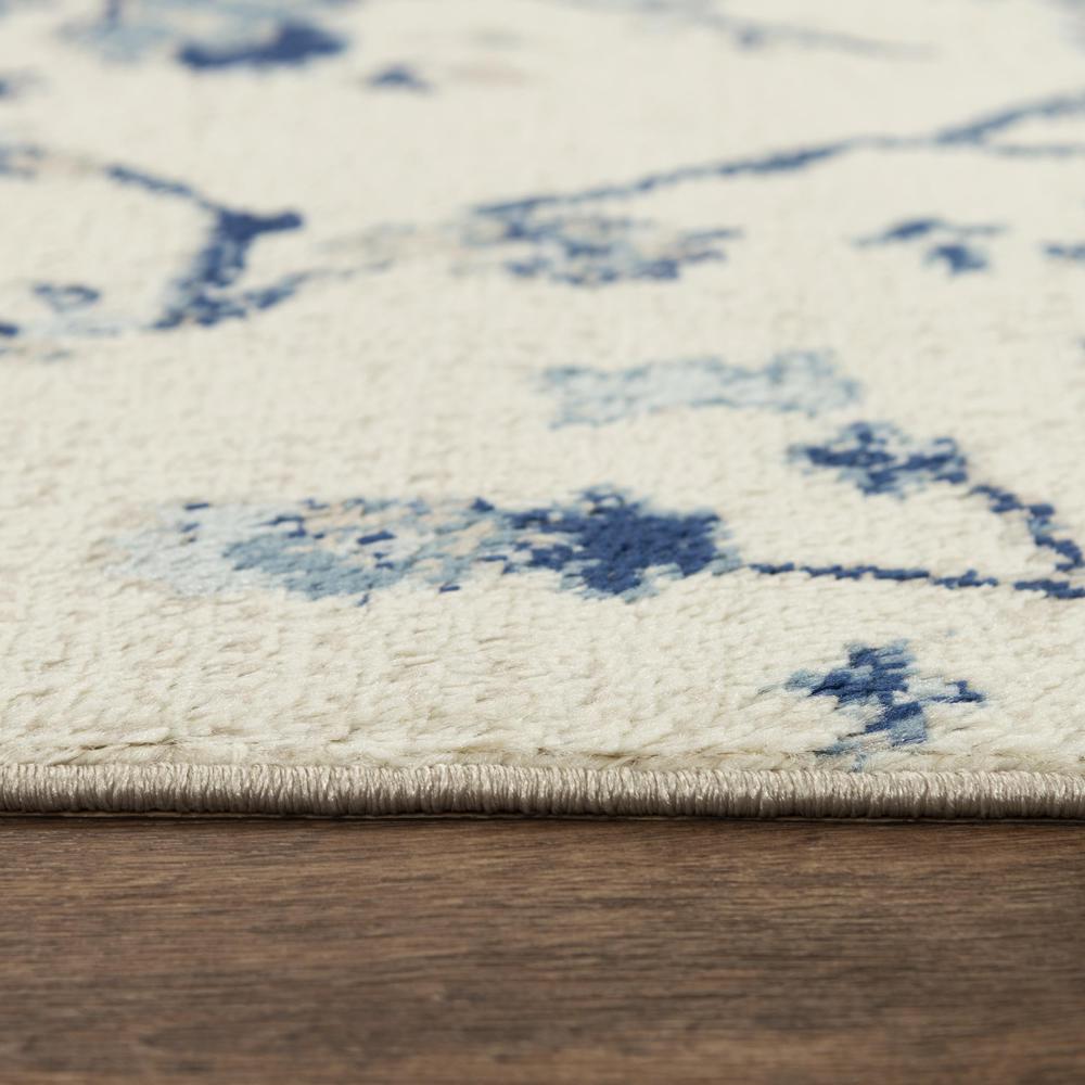 8' x 10' Machine-Made Rectangle Rug. Picture 6