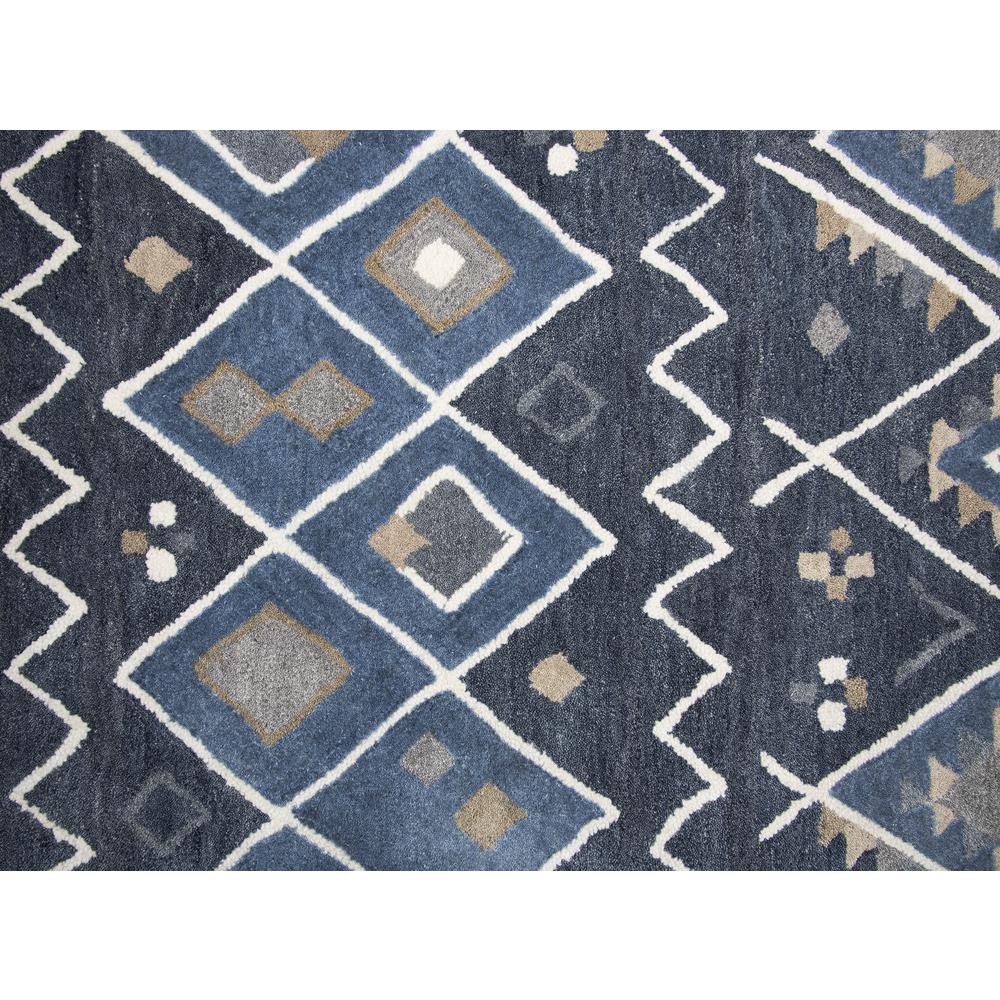5' x 8' Hand-Tufted Rectangle Rug. Picture 8