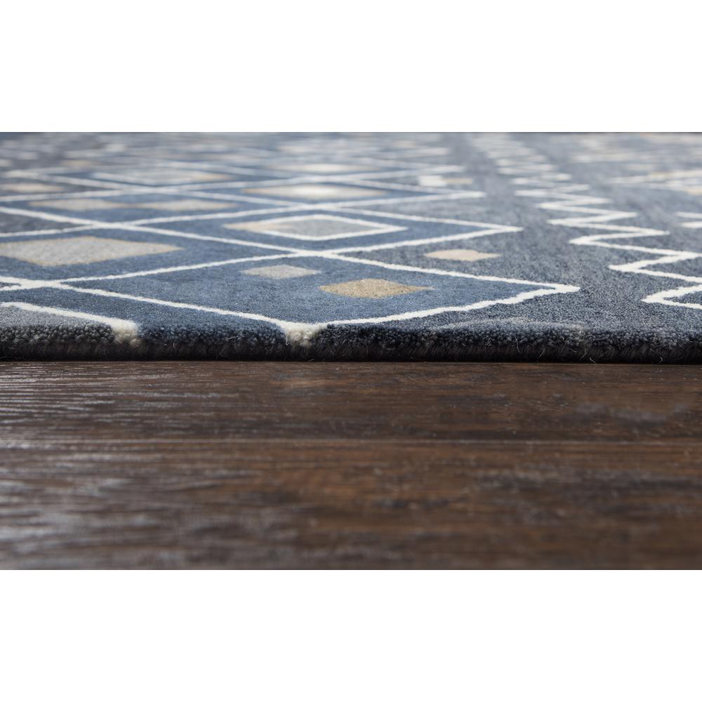 5' x 8' Hand-Tufted Rectangle Rug. Picture 10