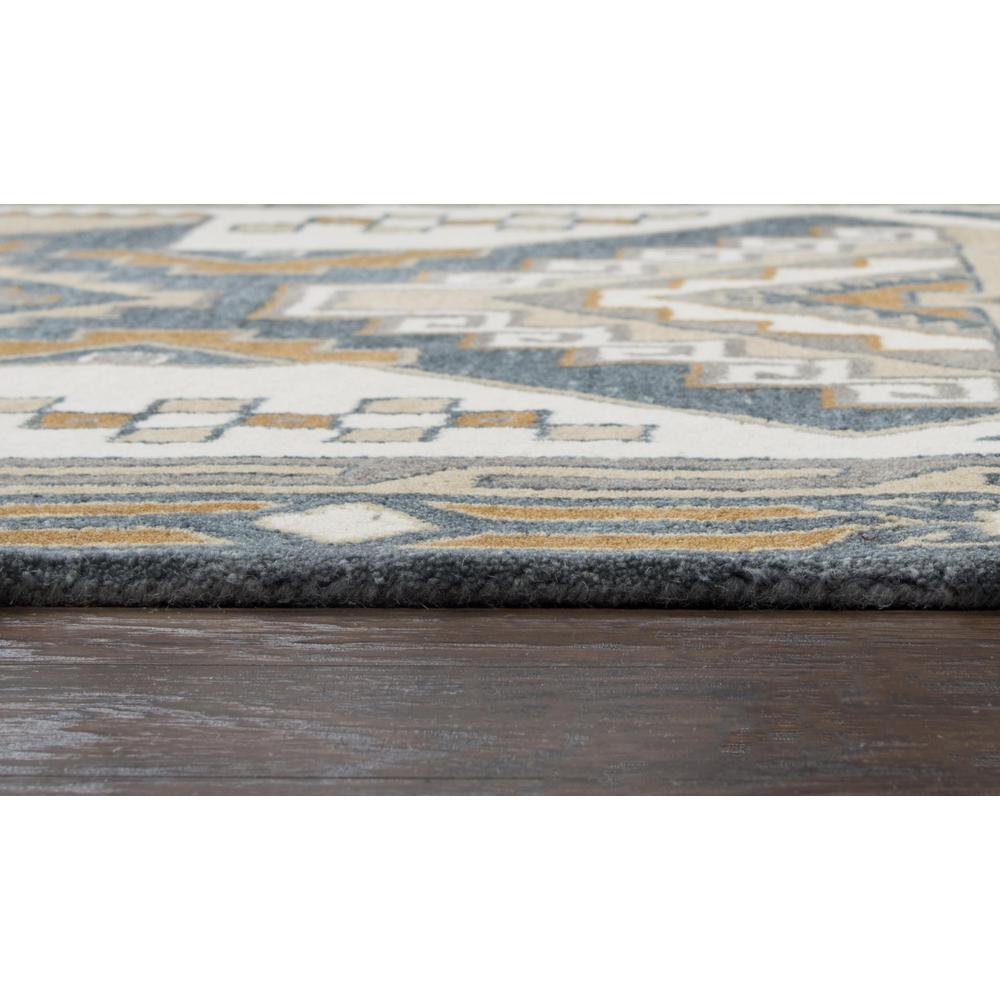 5' x 8' Hand-Tufted Rectangle Rug. Picture 4