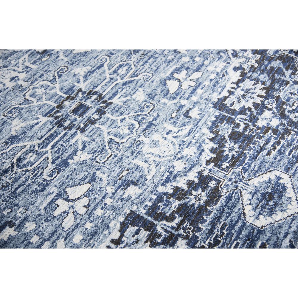 7' x 10' Machine-Made Rectangle Rug. Picture 10
