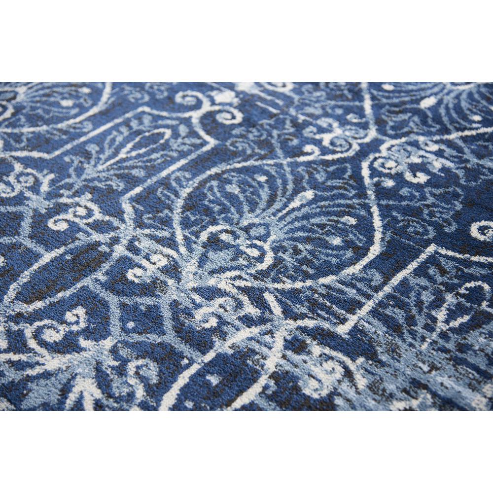 5' x 8' Machine-Made Rectangle Rug. Picture 4