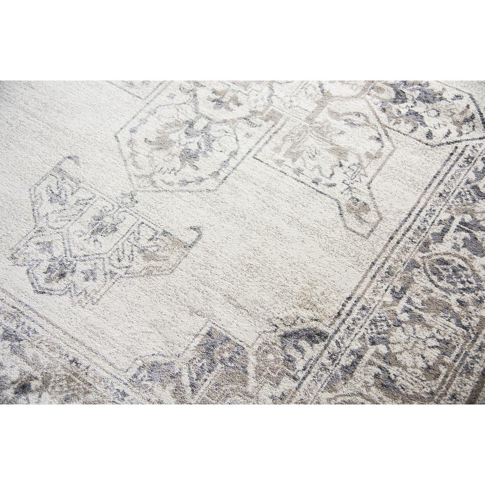 7' x 10' Machine-Made Rectangle Rug. Picture 10