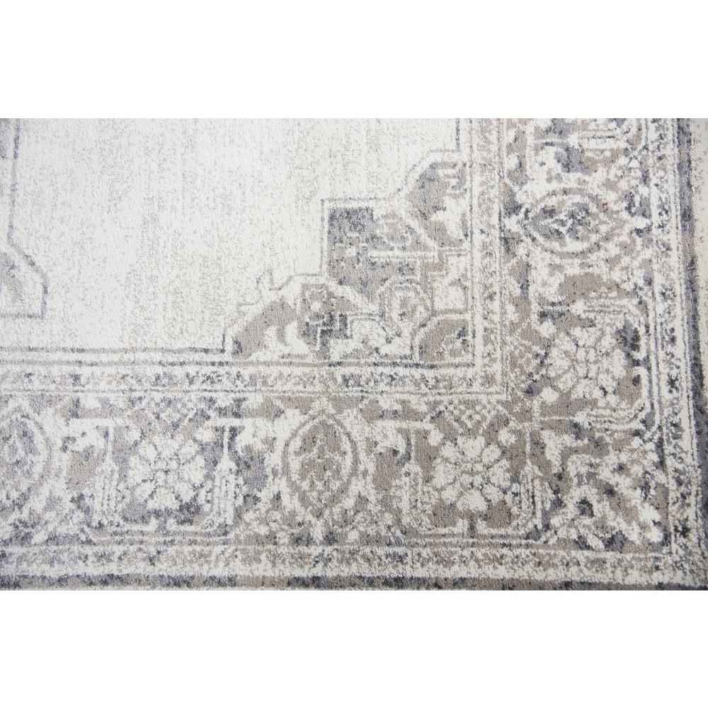 7' x 10' Machine-Made Rectangle Rug. Picture 4