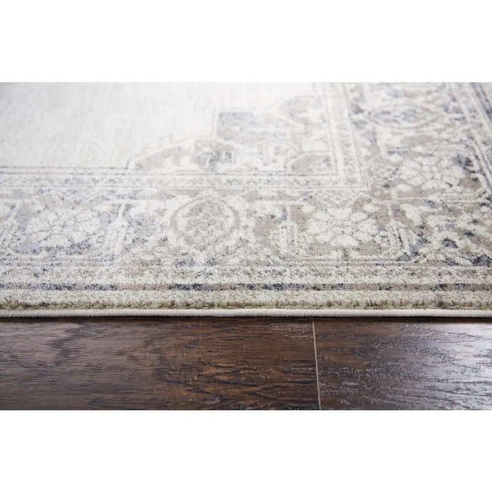 7' x 10' Machine-Made Rectangle Rug. Picture 6