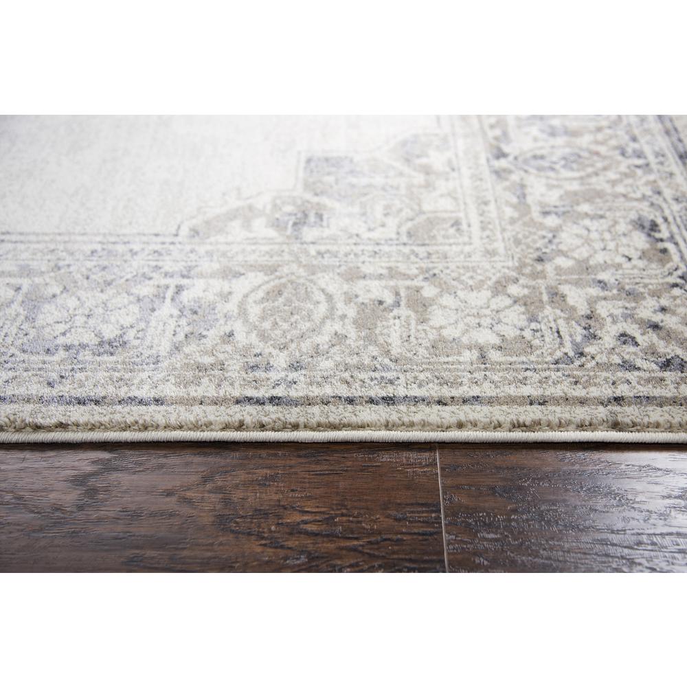 7' x 10' Machine-Made Rectangle Rug. Picture 14