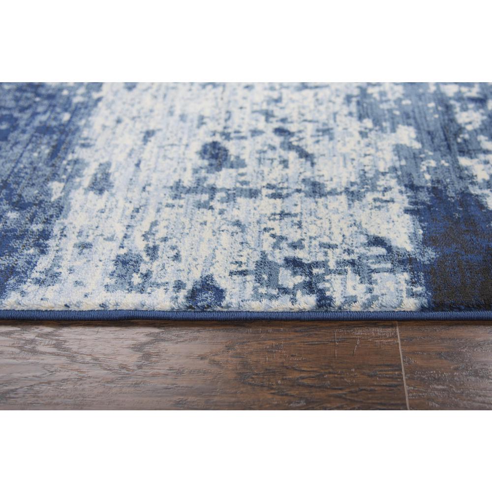 5' x 8' Machine-Made Rectangle Rug. Picture 6
