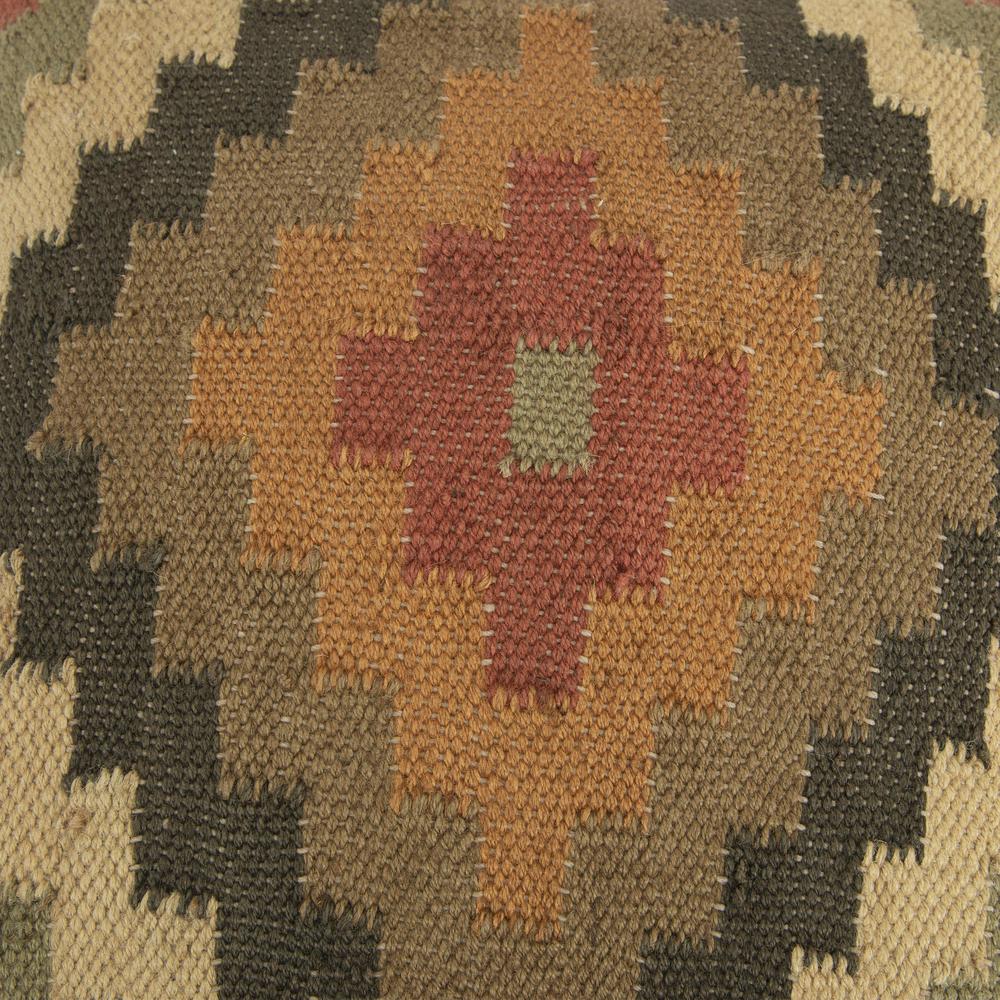 18" x 18" Down Filled Pillow. Picture 4